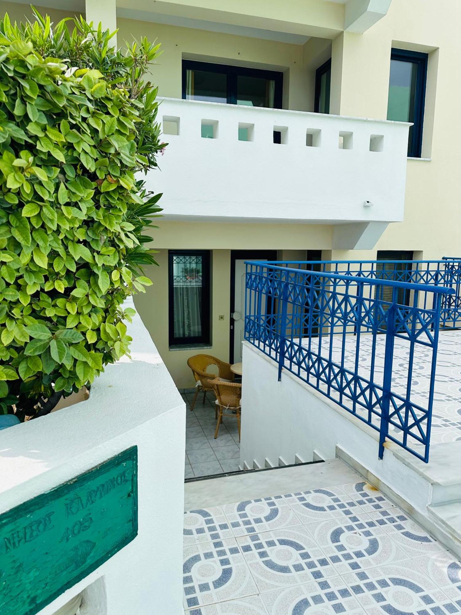 Sea Breeze Apartments Chios Monolia Extérieur photo