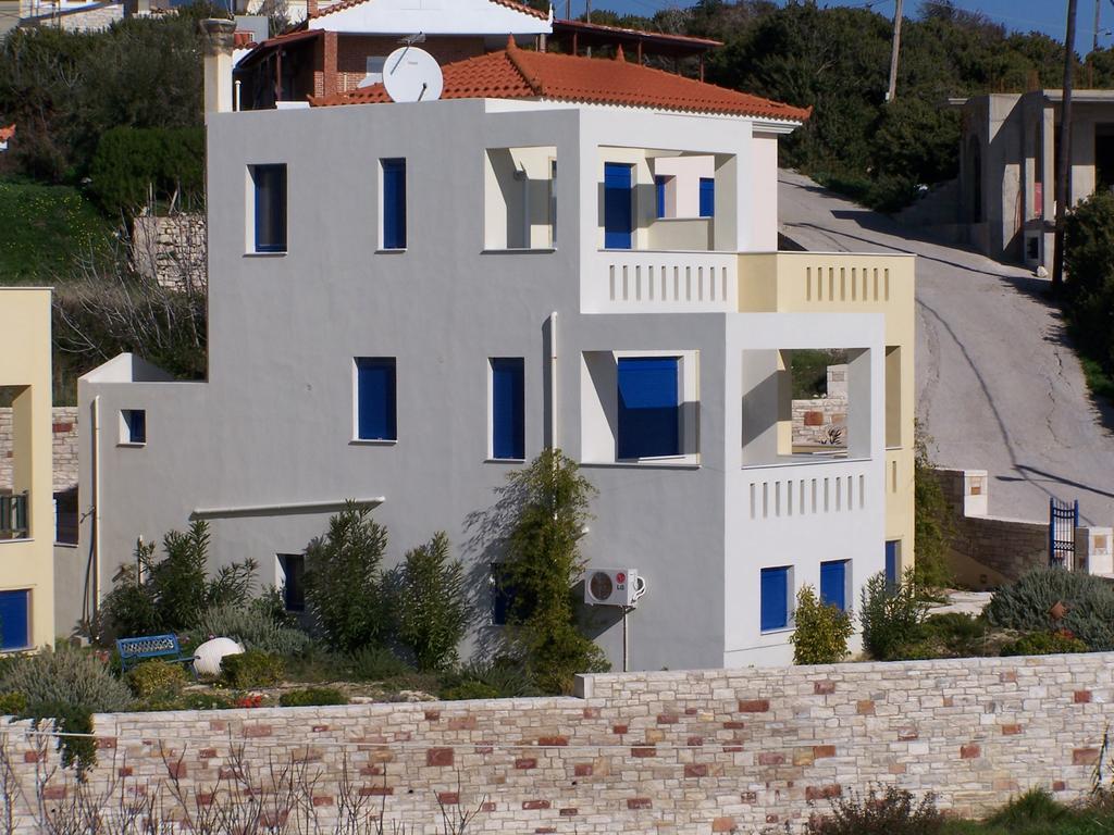 Sea Breeze Apartments Chios Monolia Extérieur photo
